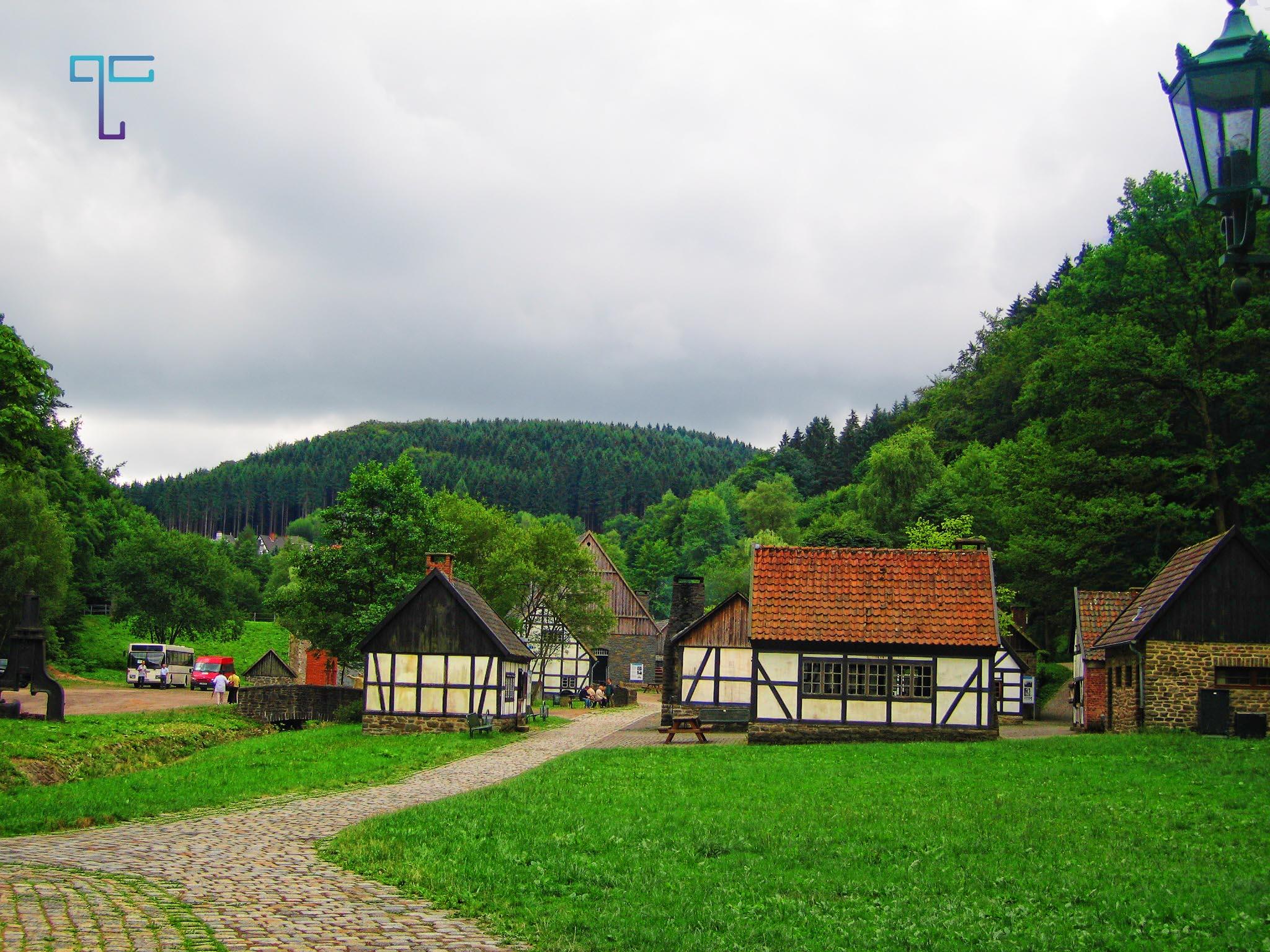 The path into Hagen